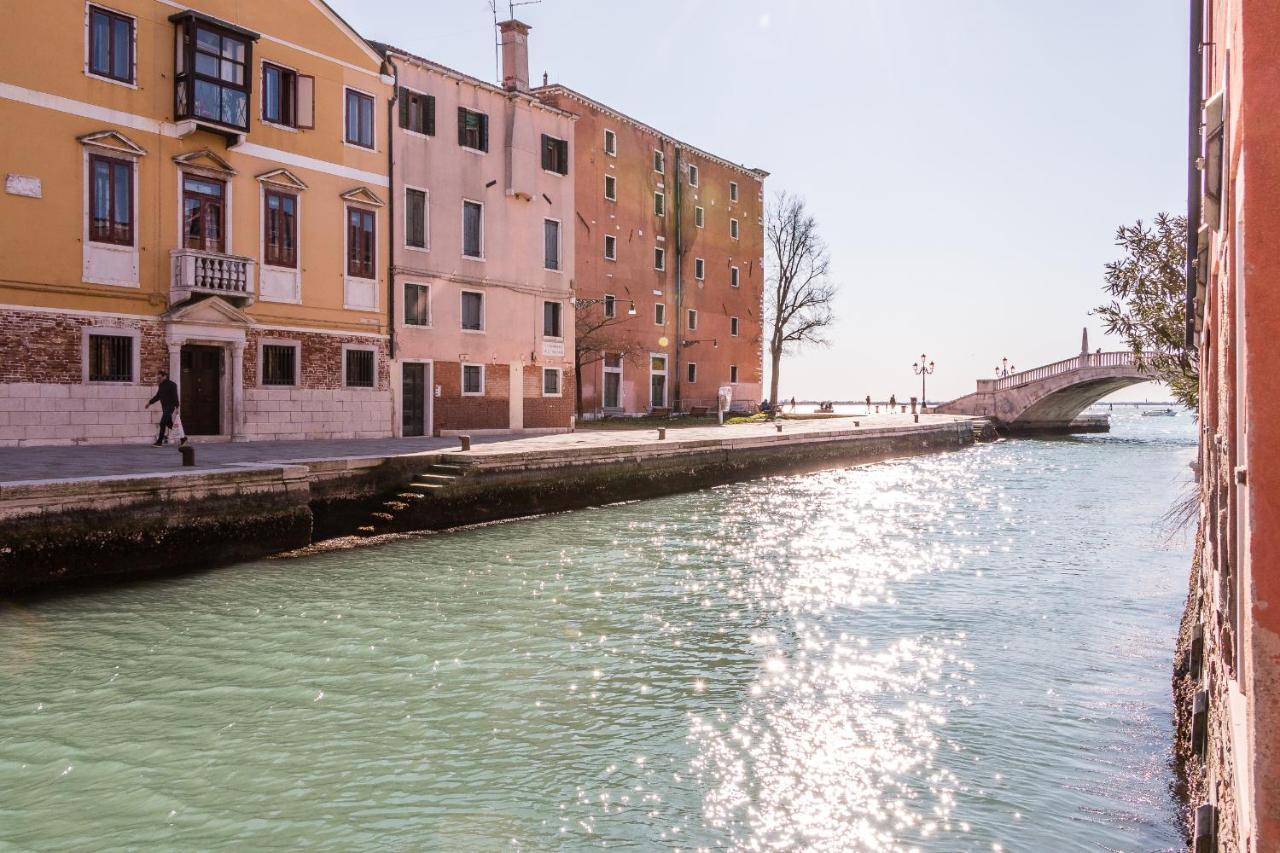 Arsenale Terrace On @venice Lagoon * Wenecja